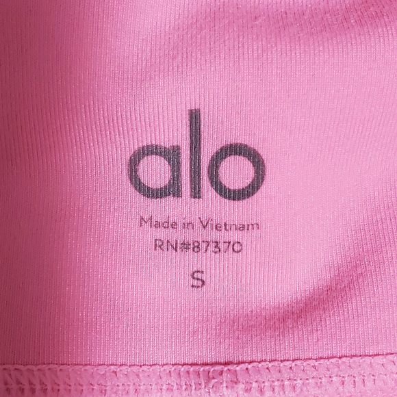 ALO YOGA  Macaroon Pink Mesmerize Mesh Stripe High Rise Capri Legging Si… - Picture 7 of 8